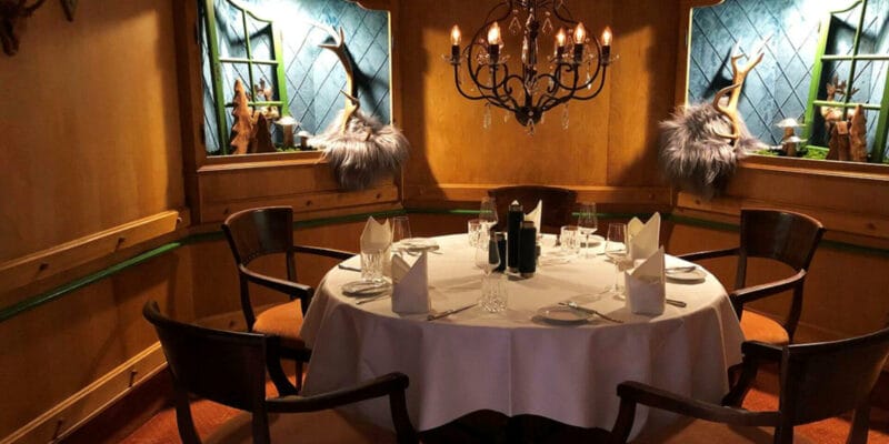 Sich lecker in den Restaurants verköstigen lassen